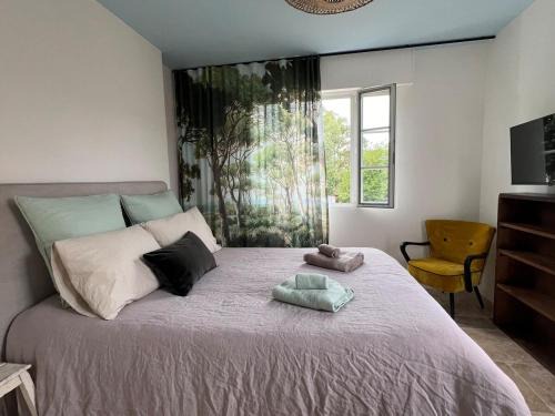 Erquy Apartment | Studio and jardin 2 pers 800 m de la plage et du bourg