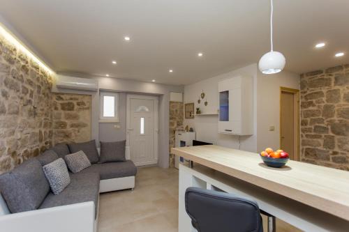 Kastel Stari Apartment | Studio apartman "Brce"