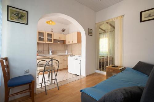 Gornji Karin Apartment | Studio Apartman Ema 2