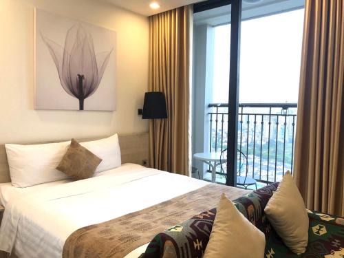 Tu Liem Apartment | Studio Apt In Vinhomes Green Bay, Quick To Airport, Near Marriott Hotel