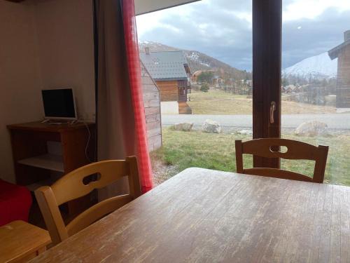 La Joue du Loup Apartment | Studio au rez-de-chaussée avec parking, animaux admis - FR-1-504-581