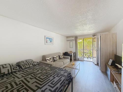 Boulouris-sur-Mer Apartment | Studio Bord de Mer Boulouris à Saint Raphaël
