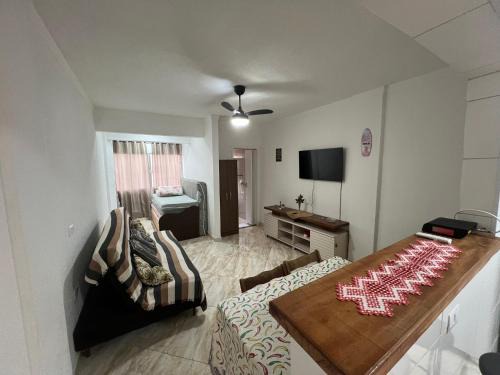 Ponta da Praia Apartment | Studio Completo - Ótima localização