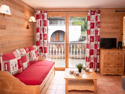 Pra Loup Apartment | Studio cosy avec balcon à Pra Loup 1500 - Résidence Les Chalets de Praroustan - FR-1-504-263