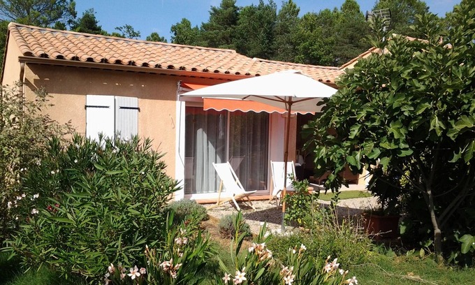 Regusse Apartment | Studio Dans Propriété Avec Piscine au Calme Proche des Gorges du Verdon