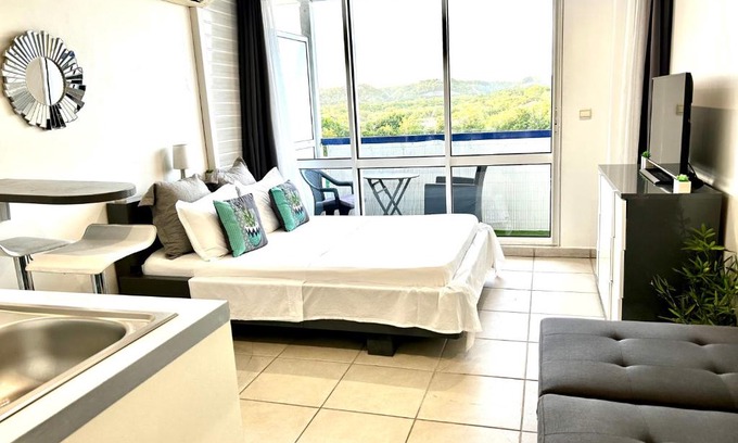 Pointe de la verdure Apartment | Studio de standing au Gosier