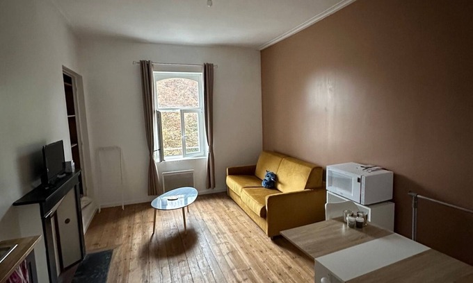 Saint-Honore - Jeanne d'Arc Apartment | Studio Entièrement Meublé et Équipé de 26 m2