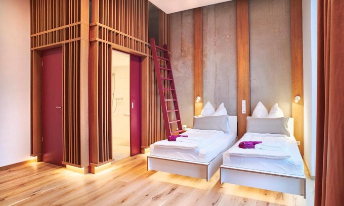 Barmbek-Nord Hotel | Studio Feuerfest