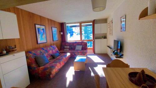Isola Apartment | Studio Isola 2000