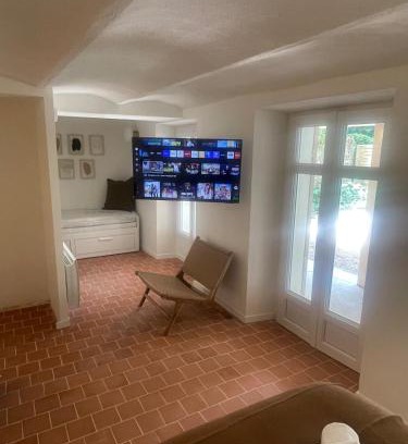 Pointe Croisette Apartment | Studio La Croisette Cannes La Croix d'Or 2