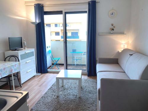 Balaruc-les-Bains Apartment | Studio lumineux avec balcon exposé sud, tout équipé et classé 2 étoiles. - FR-1-553-139