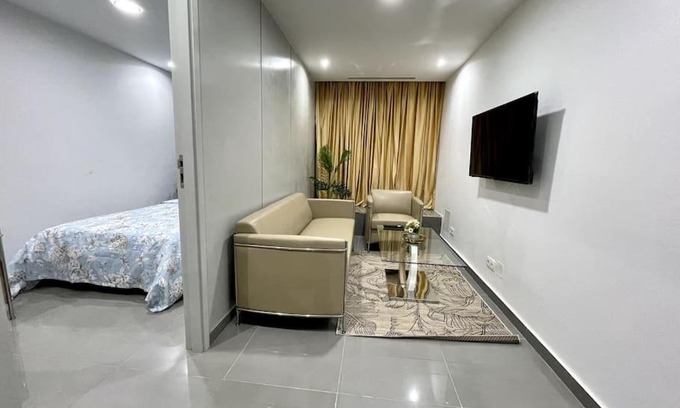 Grand Dakar Apartment | Studio meublé Point E , Dakar
