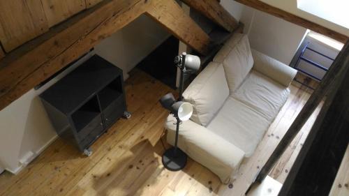 Lons-le-Saunier Apartment | Studio meublé proche conseil départemental du Jura