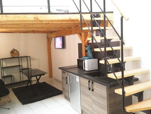 Vienne Apartment | Studio Mezzanine hôtel de ville de Vienne