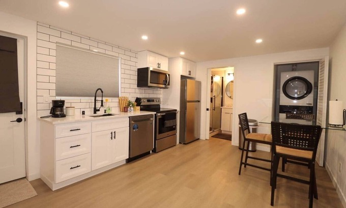 Columbia City House | Studio | Near Downtown + Airport Train + Stadium