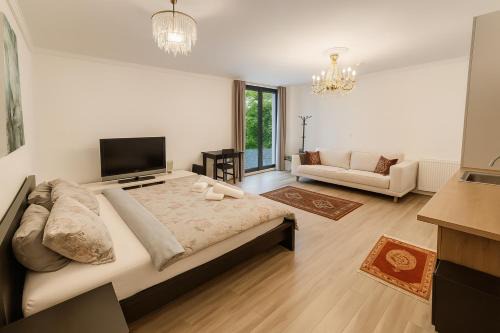 Tuchomerice Apartment | Studio Near Prague Airport