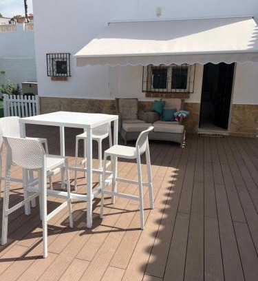 Caleta de Velez Apartment | Studio Poniente 450m to beach