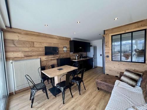 Cognet Apartment | Studio pour 6 à L'Alpe d'Huez, proche pistes, casier à skis - FR-1-405-363