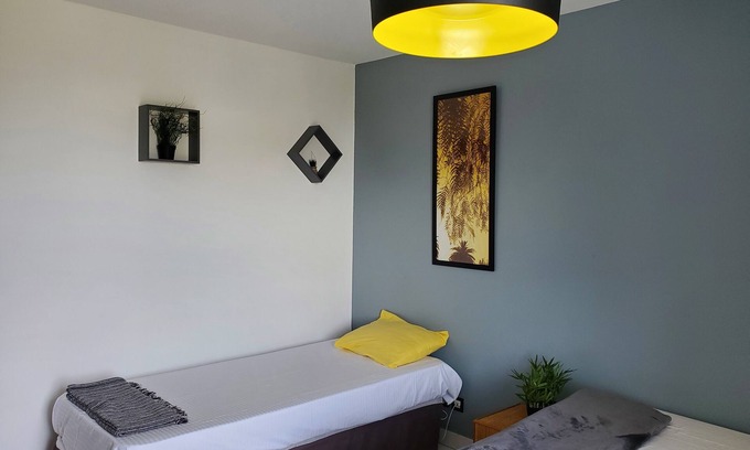 Saint-Francois Apartment | Studio vue mer et Piscine au Manganao Hôtel