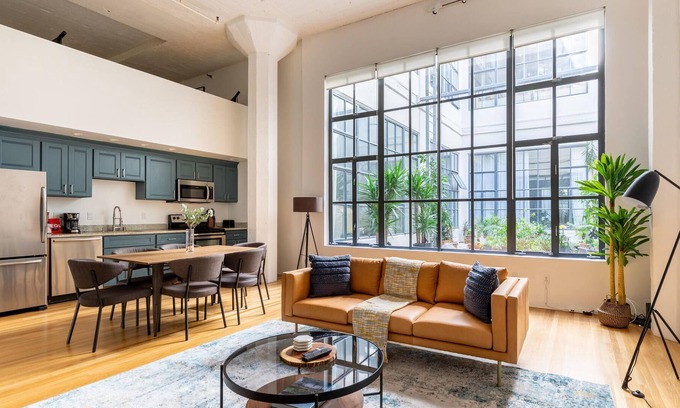 South of Market Apartment | Stunning 1 BR in Heublein Bldg + Pets OK