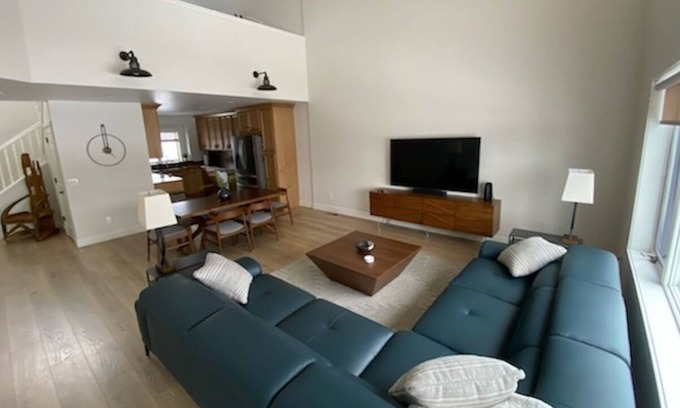 Bigfork House | Stunning Eagle Bend Townhouse in the Heart of Bigfork