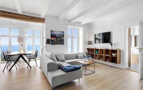Sandkaas House | Stunning Home In Allinge With Wifi