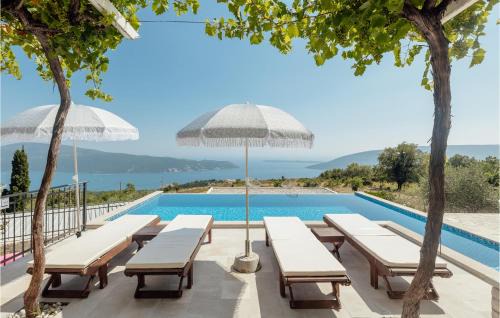 Podi House | Stunning Home In Herceg Novi With Wifi
