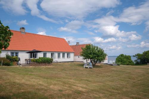 Knebel House | Stunning Home In Knebel With 4 Bedrooms And Wifi