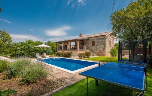 Sveti Vid Dobrinjski House | Stunning Home In Svet Vid Dobrinjski