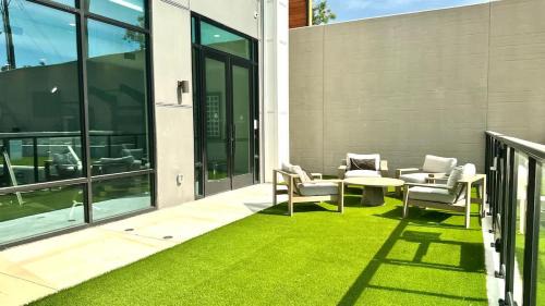 McNeil Apartment | Stylish 1BR Pool & Gym ATX