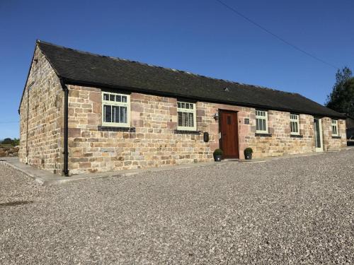 Winkhill House | Stylish 2 Bed Peak Dist Cottage Barn Alton Towers