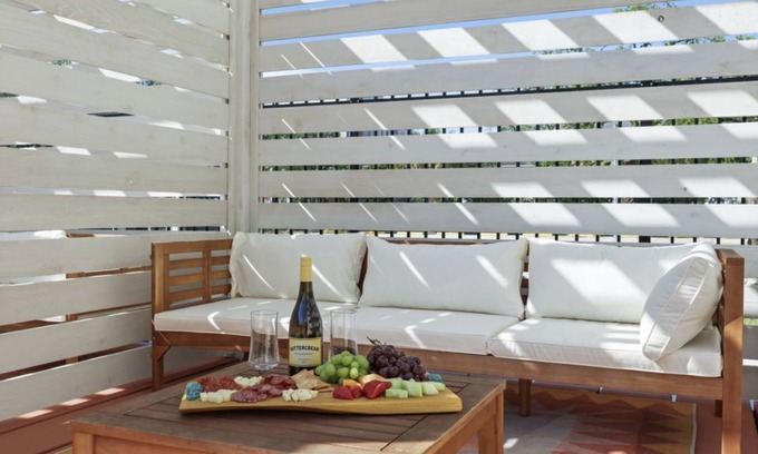 New Orleans Hotel | Stylish 2BR Suite Near New Orleans’ Historic Landmarks