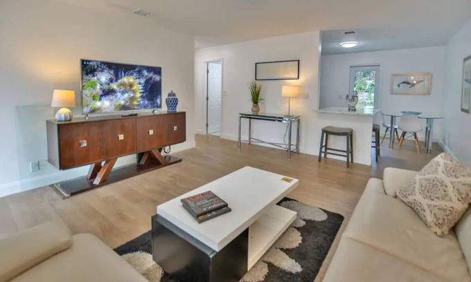 North Palm Beach Apartment | Stylish 2BR 1BA Home with a large backyard