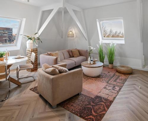 Centrum Apartment | Stylish-loft Near City Center And Park