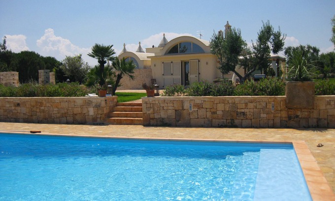 Ostuni Villa | Stylish luxury, beautiful large pool, great location