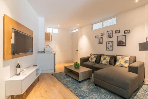 Tlalpan Hotel | Stylish Quiet Studio, Smart Tv, Six Flags 1k