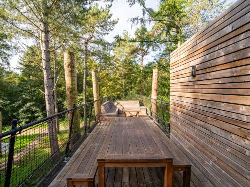 Maubray House | Stylish Stay with Sauna