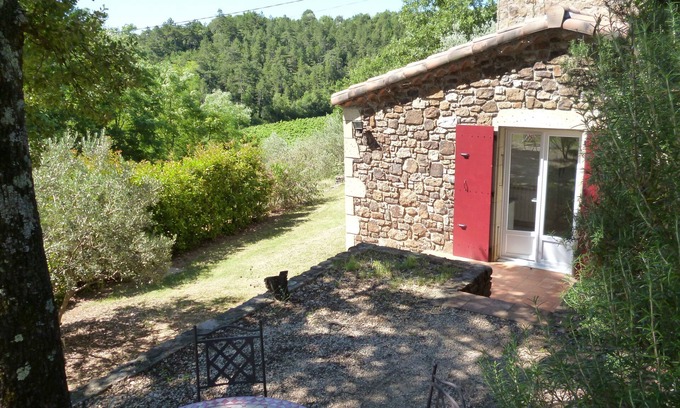 Vinezac House | Sud Adèche in VINEZAC Cottage in the heart of an olive grove