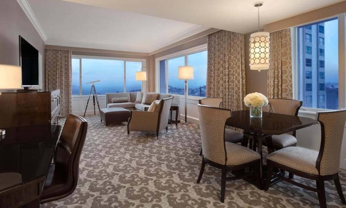 Nob Hill House | Suite + Connecting Room at a 5⭐️ Hotel