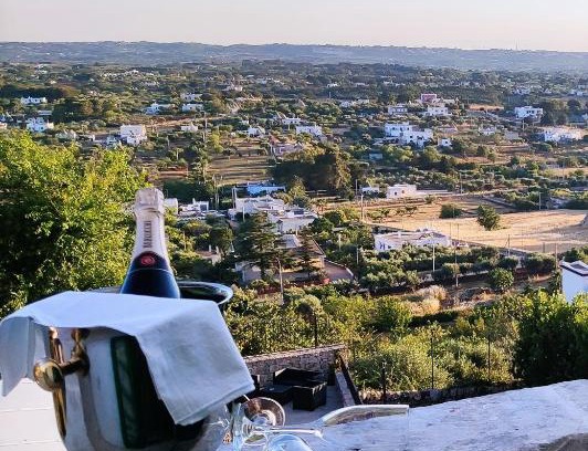 Cisternino Apartment | Suite Fronte Valle