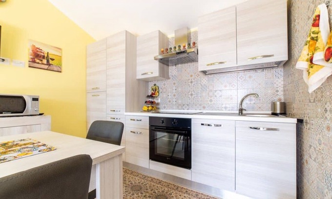 Giarre Apartment | Suite Smeraldo - Etna Diamond Suites - Taormina&Etna - SunTripSicily