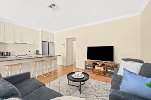 Aldinga Beach House | Summer Salt - Aldinga Beach - C21 SouthCoast Holidays