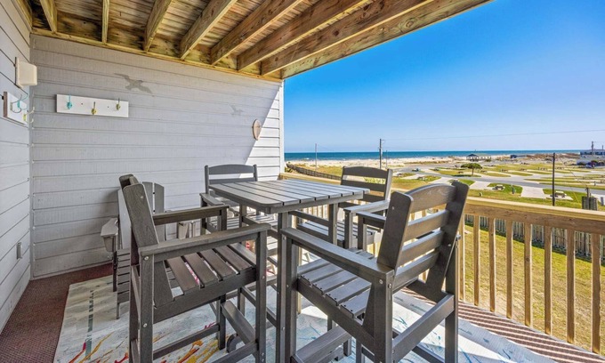 Rodanthe House | SUMMER SAVINGS - Semi-Oceanfront Condo w/Resort Pool and Boardwalk to the Beach