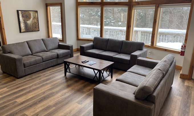 The Blue Mountains Cottage | Summit Ridge 4