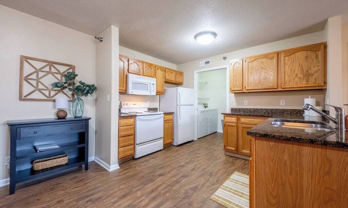 West Des Moines Apartment | Sun Deck Pool Gym More