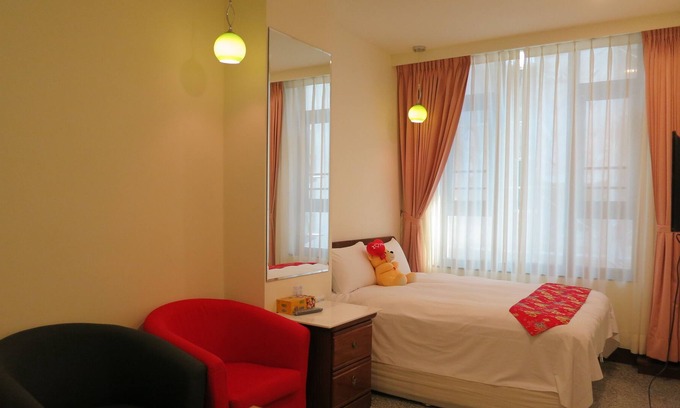 Yuchi Bed & Breakfast | Sun Moon Lake Crown Yu Hotel
