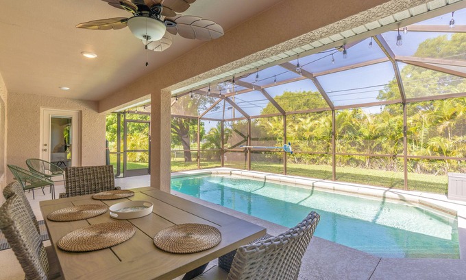 Diplomat House | Sun N Fun! Heated Pool & Game Room