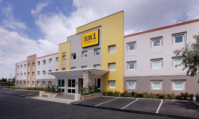 Greater Johannesburg Metropolitan Area Hotel | SUN1 MIDRAND