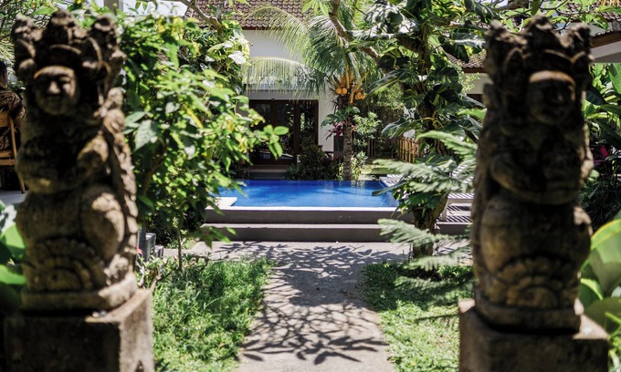 Kemenuh Bed & Breakfast | Sundhara View Ubud