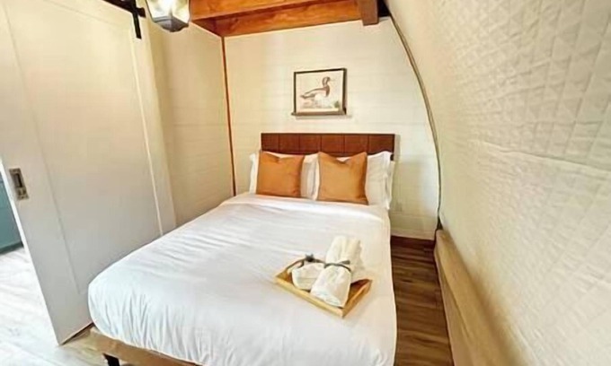 Kings County Cabin | Sunken Escapes Glamping Unit #1